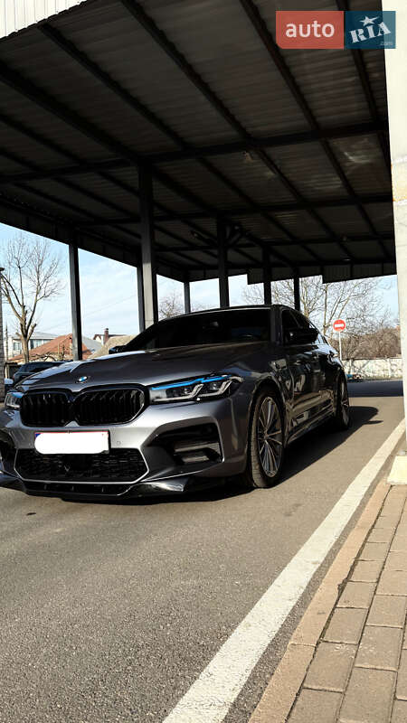Седан BMW 5 Series 2017 в Виннице