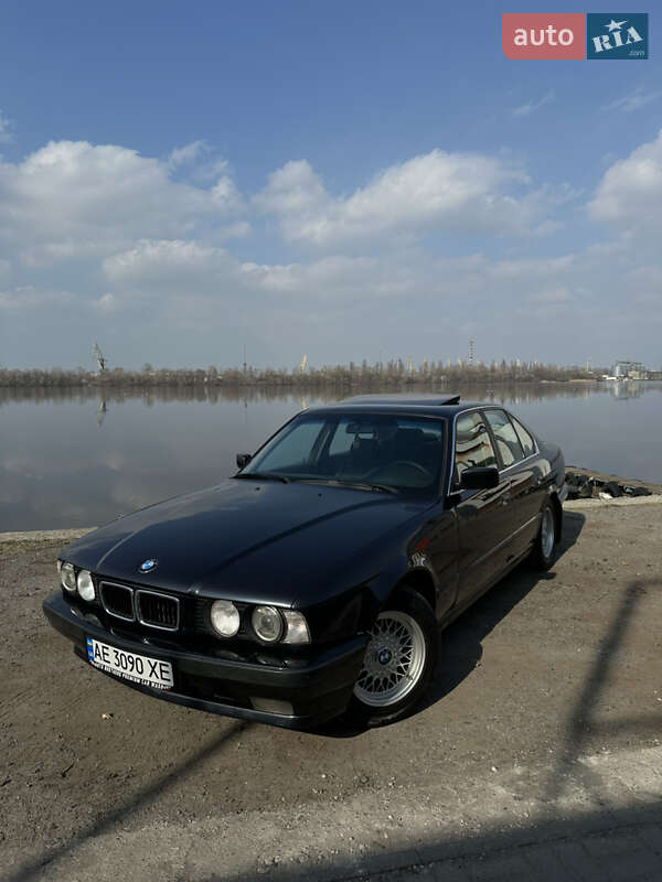 BMW 5 Series 1989