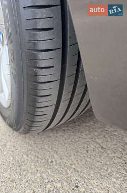 Седан BMW 5 Series 2013 в 