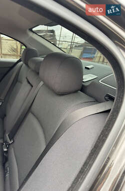 Седан BMW 5 Series 2013 в 