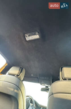 Седан BMW 5 Series 2012 в 