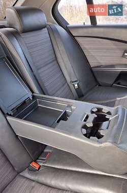 Седан BMW 5 Series 2005 в 