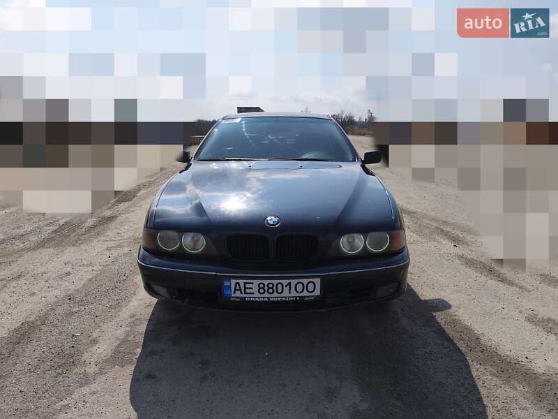 BMW 5 Series 1998