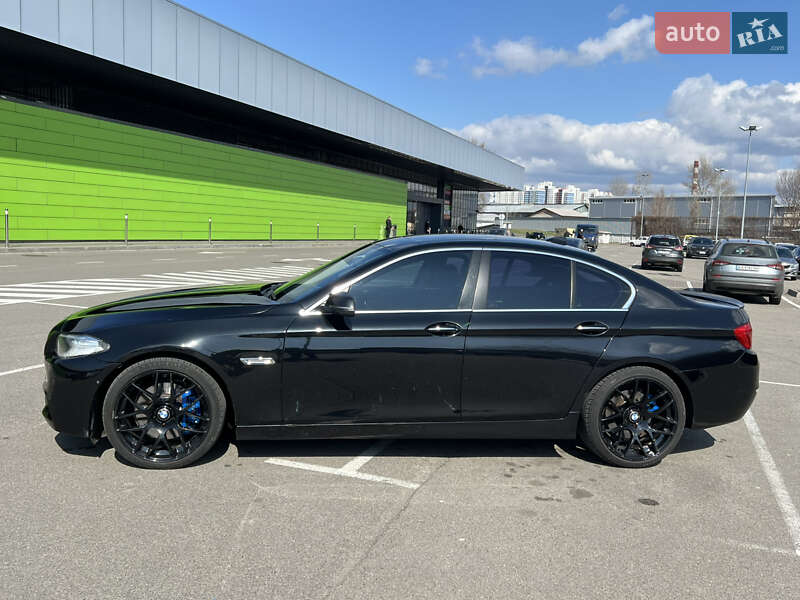 Седан BMW 5 Series 2013 в Києві