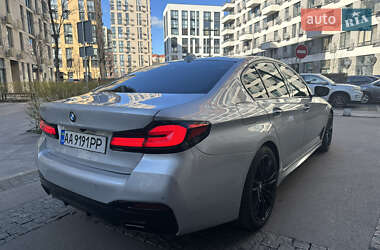 Седан BMW 5 Series 2017 в 