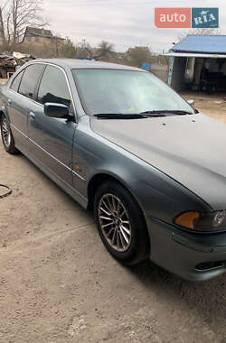 Седан BMW 5 Series 2001 в 