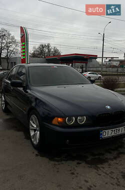 Седан BMW 5 Series 2001 в 