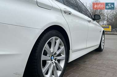 Седан BMW 5 Series 2011 в 