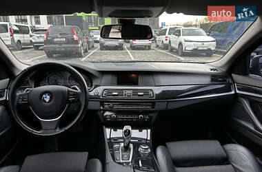 Седан BMW 5 Series 2012 в 