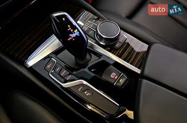 Седан BMW 5 Series 2018 в 