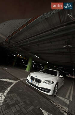 Седан BMW 5 Series 2014 в 