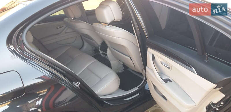 Седан BMW 5 Series 2012 в Талалаївці