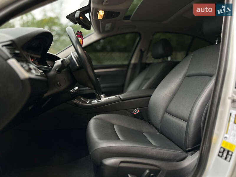 Седан BMW 5 Series 2015 в Івано-Франківську