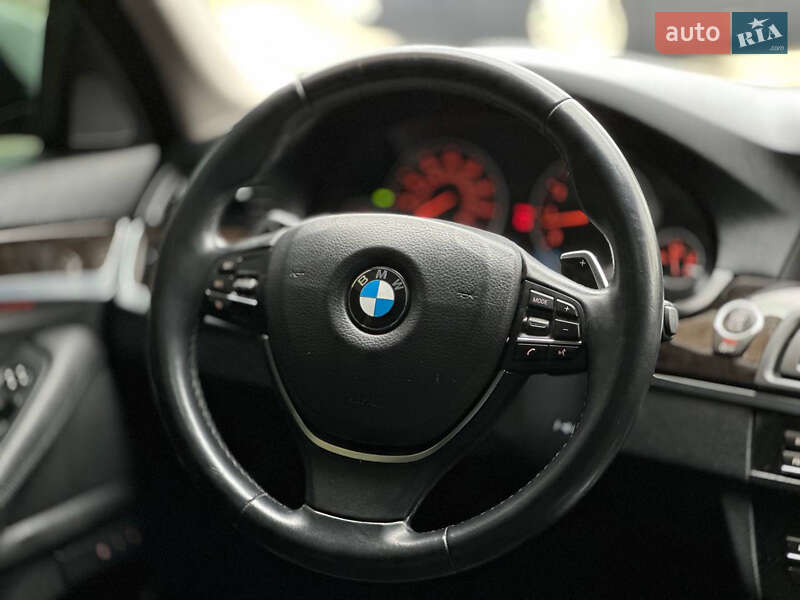 Седан BMW 5 Series 2015 в Івано-Франківську