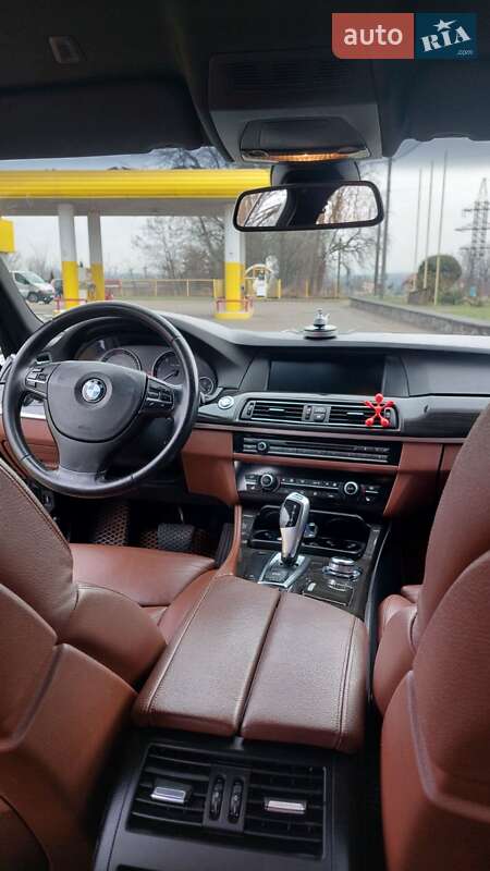 Універсал BMW 5 Series 2010 в Черкасах