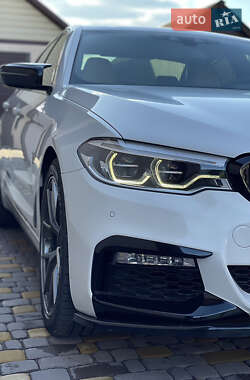 Седан BMW 5 Series 2019 в 