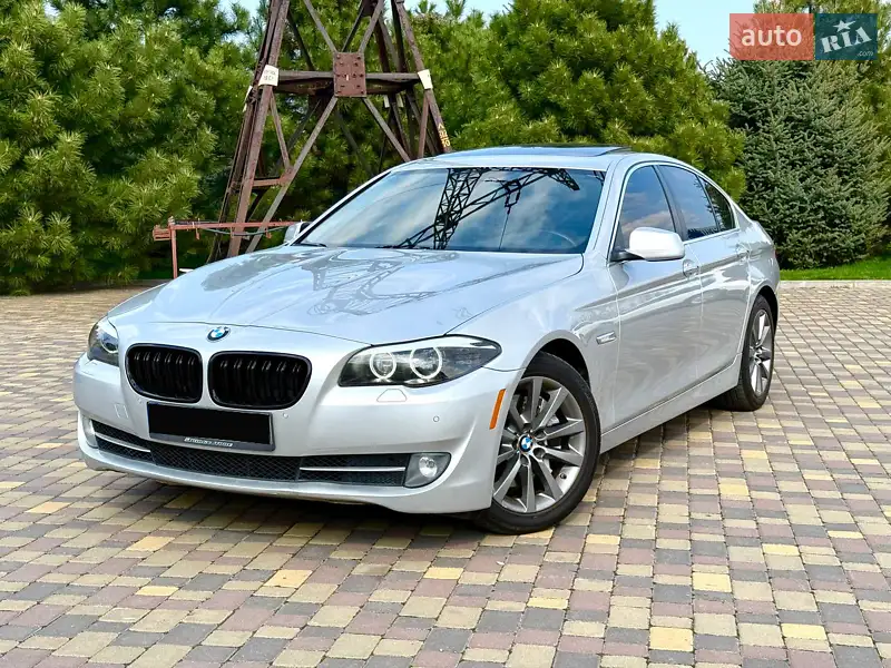 Седан BMW 5 Series 2013 в 