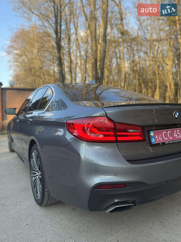Седан BMW 5 Series 2017 в Львове
