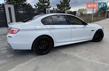 Седан BMW 5 Series 2011 в 