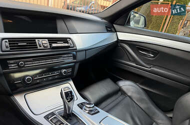 Седан BMW 5 Series 2011 в 