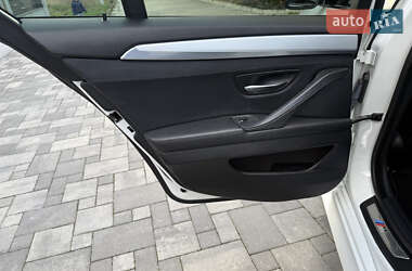 Седан BMW 5 Series 2011 в 