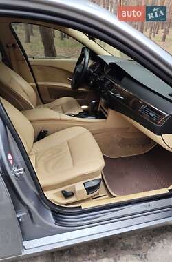Седан BMW 5 Series 2004 в 
