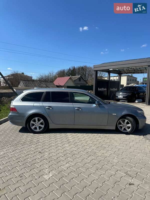 Универсал BMW 5 Series 2004 в Шумске