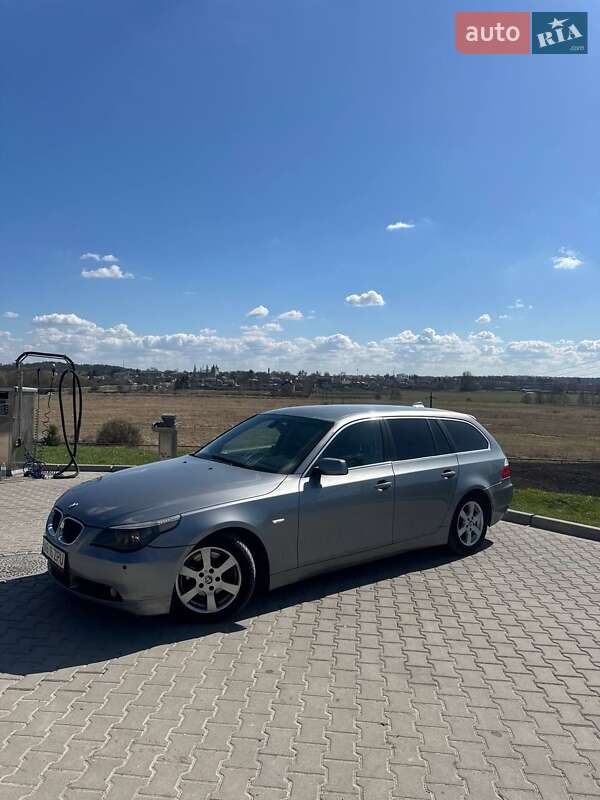 Универсал BMW 5 Series 2004 в Шумске