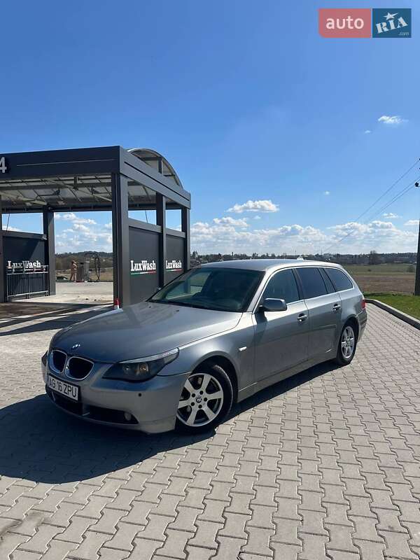 Универсал BMW 5 Series 2004 в Шумске