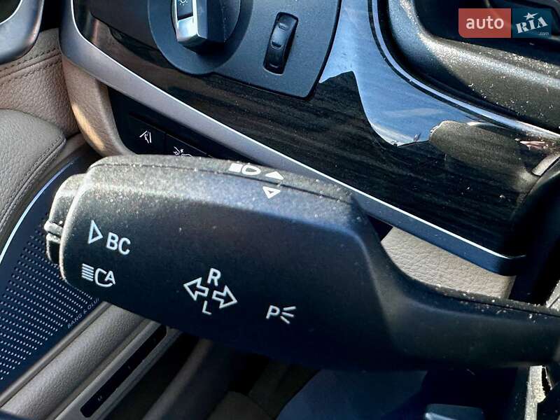 Седан BMW 5 Series 2013 в Львове