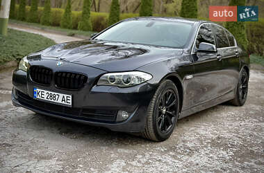 Седан BMW 5 Series 2012 в 