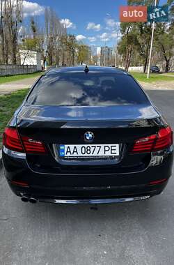 Седан BMW 5 Series 2012 в 