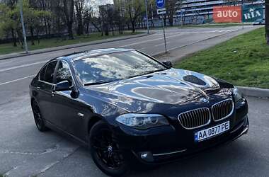 Седан BMW 5 Series 2012 в 