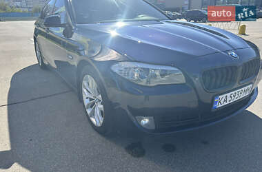 Седан BMW 5 Series 2013 в 