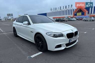 Седан BMW 5 Series 2012 в 