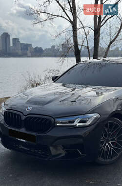 Седан BMW 5 Series 2017 в 
