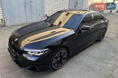 Седан BMW 5 Series 2021 в 