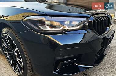 Седан BMW 5 Series 2021 в 