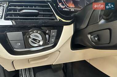 Седан BMW 5 Series 2021 в 