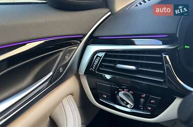 Седан BMW 5 Series 2021 в 