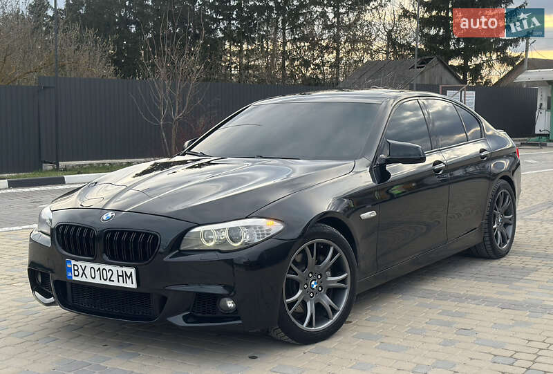 Седан BMW 5 Series 2012 в 