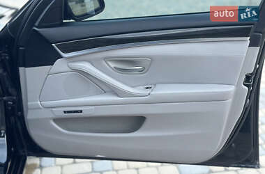 Седан BMW 5 Series 2012 в 