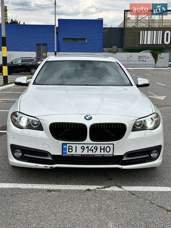 Седан BMW 5 Series 2016 в Києві