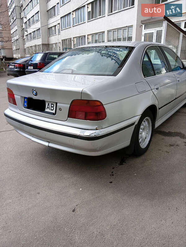 Седан BMW 5 Series 1999 в Хмельницькому