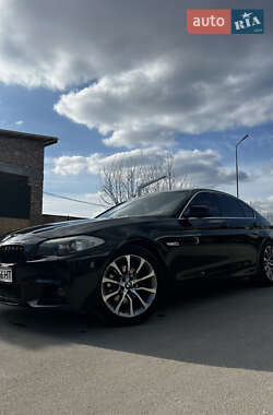 Седан BMW 5 Series 2012 в 