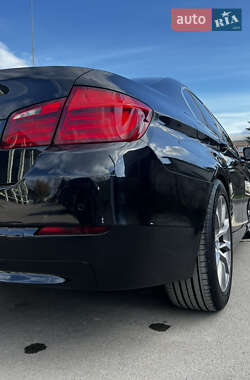 Седан BMW 5 Series 2012 в 