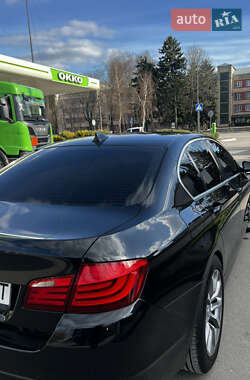 Седан BMW 5 Series 2012 в 