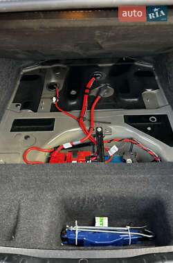 Седан BMW 5 Series 2012 в 