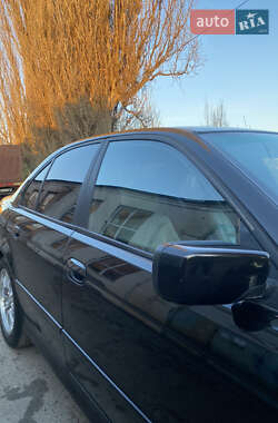 Седан BMW 5 Series 2001 в 