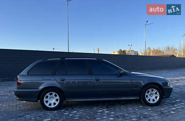 Универсал BMW 5 Series 2001 в 